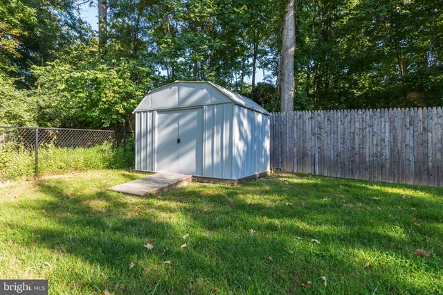 $4,775 | 10541 Farnham Drive, Bethesda, MD 20814