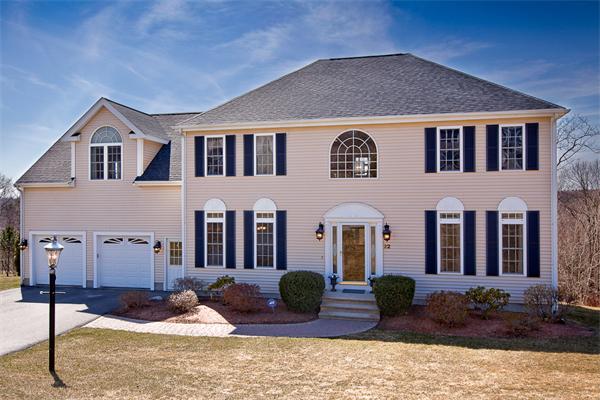 22 Glen Road Hopkinton, MA 01748 - Photo 1 of 30 Gallery Image 1