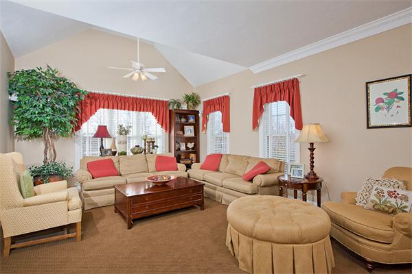 22 Glen Road Hopkinton, MA 01748 - Photo 12 of 30 Gallery Image 12