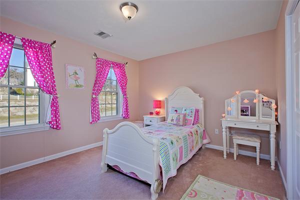 22 Glen Road Hopkinton, MA 01748 - Photo 23 of 30 Gallery Image 23