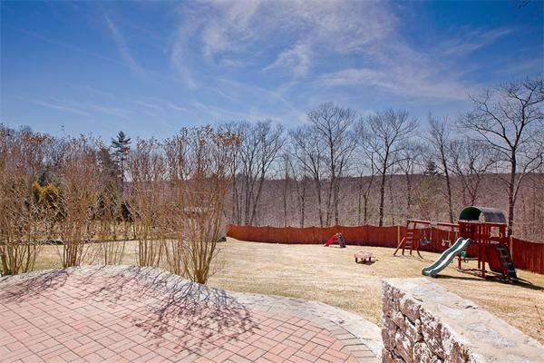 22 Glen Road Hopkinton, MA 01748 - Photo 28 of 30 Gallery Image 28