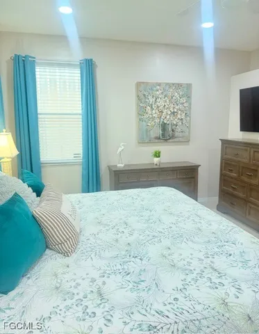 $5,000 | 20700 Persimmon Place, Estero, FL 33928