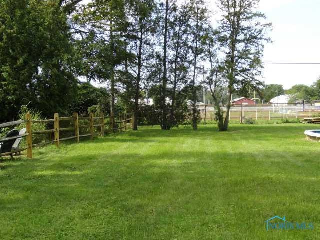 1171 Craig Road Maumee, OH 43537 - Photo 20 of 20 Yard/Garden.