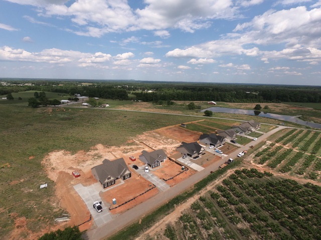 614 Berry Road Boiling Springs, SC 29316 - Photo 4 of 4
