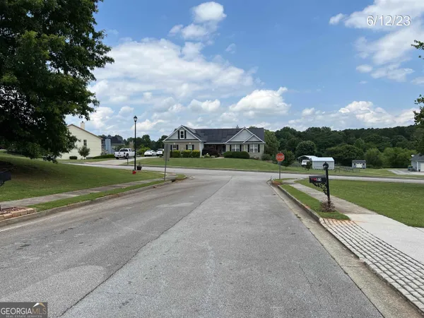 $2,280 | 80 Drew Circle, Winder, GA 30680