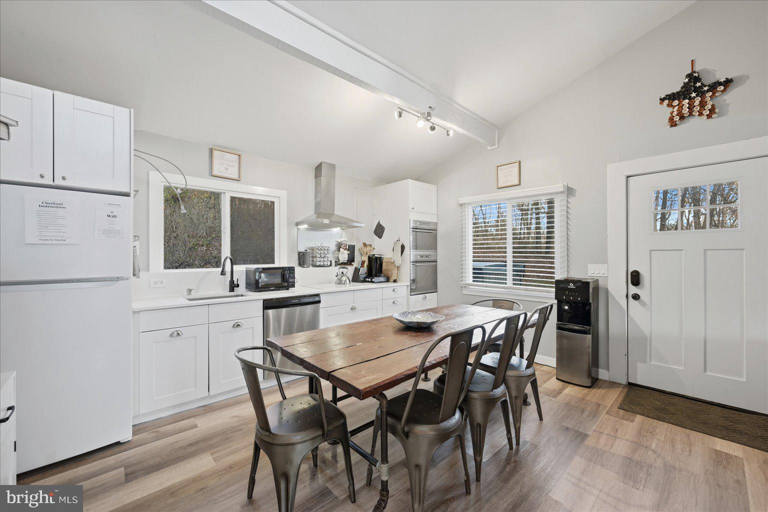 120 Lake Drive Luray, VA 22835 - Photo 3 of 25