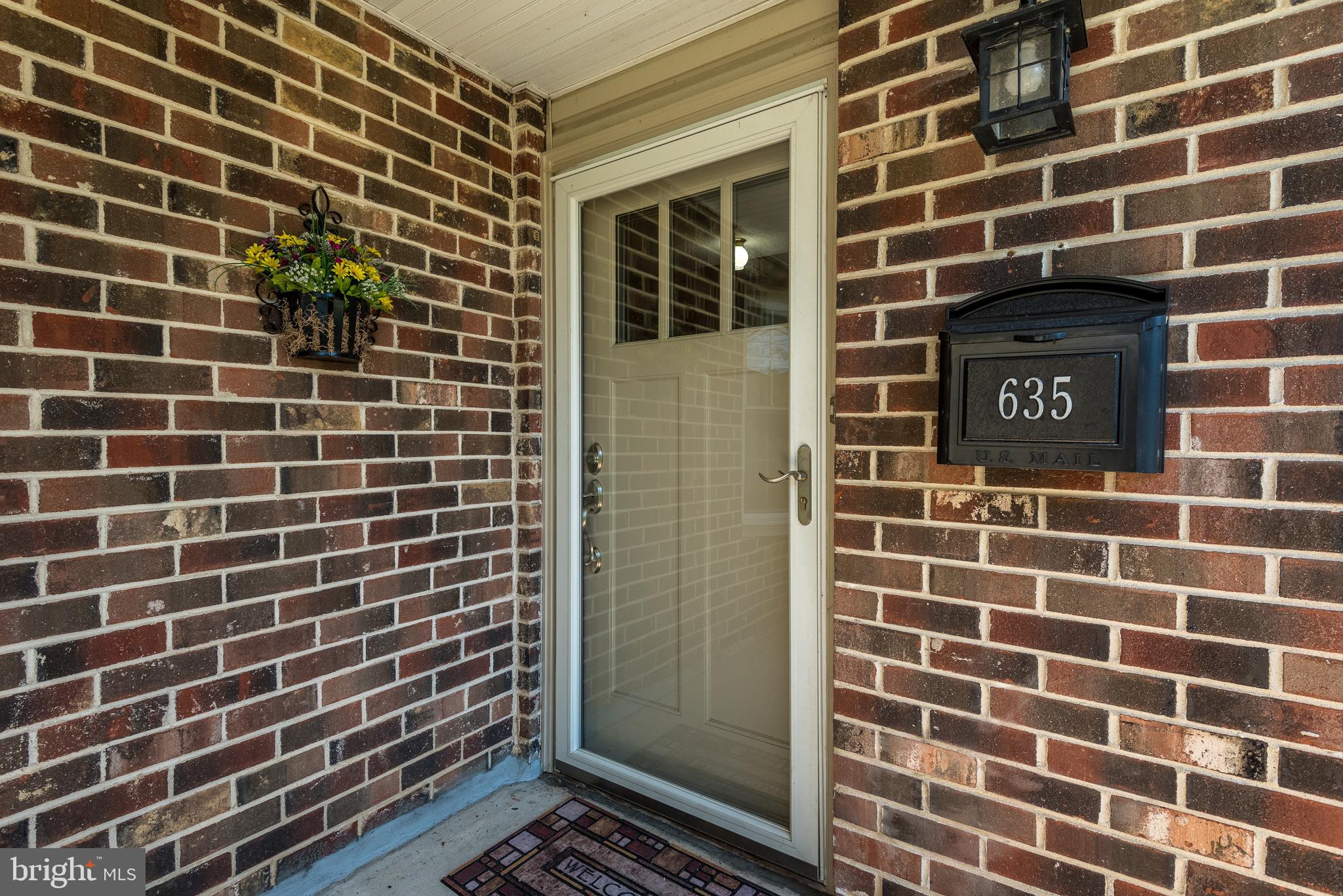 635 Cheswick Road Philadelphia, PA 19128 - Photo 5 of 50