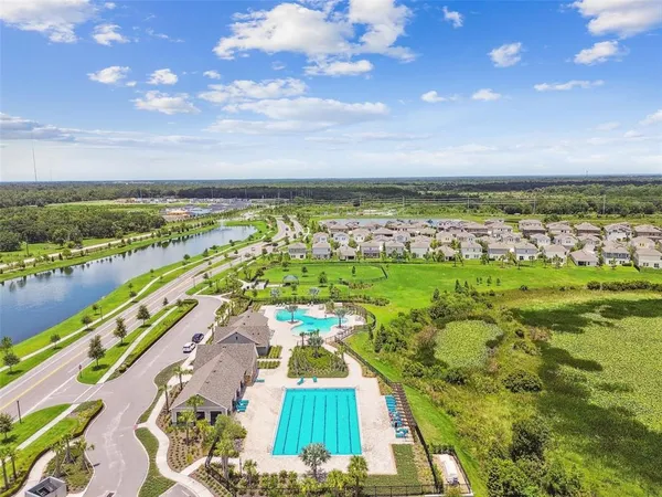 $455,000 | 12453 Horseshoe Bend Drive, Lithia, FL 33547