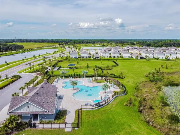$455,000 | 12453 Horseshoe Bend Drive, Lithia, FL 33547