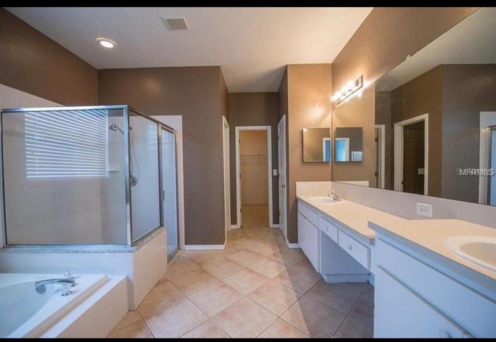 524 Tuscanny Park Loop Brandon, FL 33511 - Photo 7 of 19