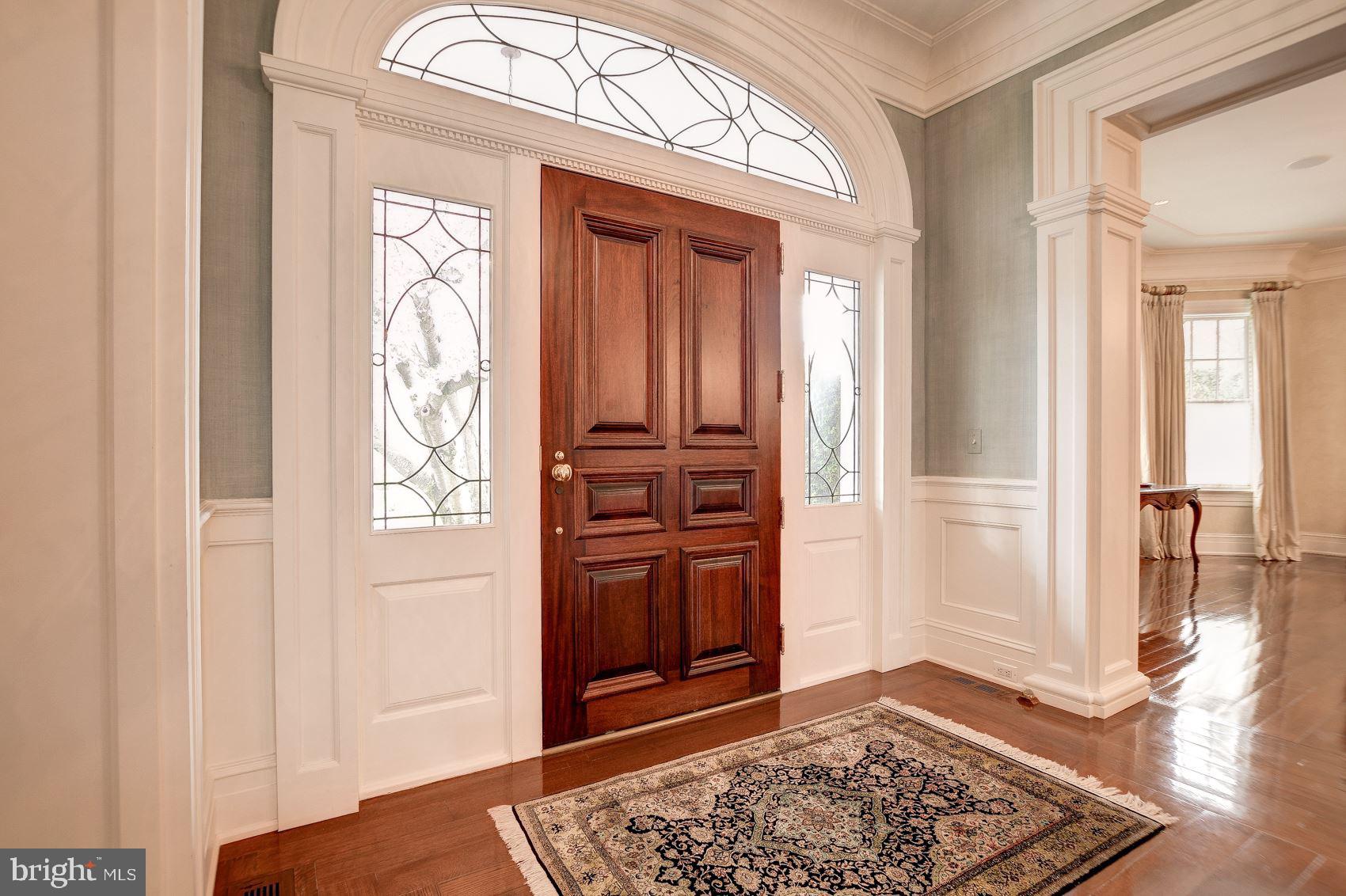 5405 Audubon Road Bethesda, MD 20814 - Photo 4 of 59 Foyer