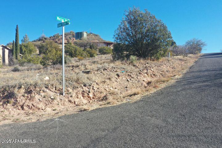 3570 Warrior Rest, Unit 132 Rimrock, AZ 86335 - Photo 18 of 31 a view of a backyard of the house