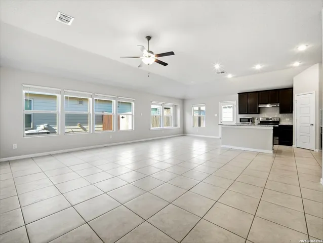 $1,850 | 1132 Amber Lake, Seguin, TX 78155