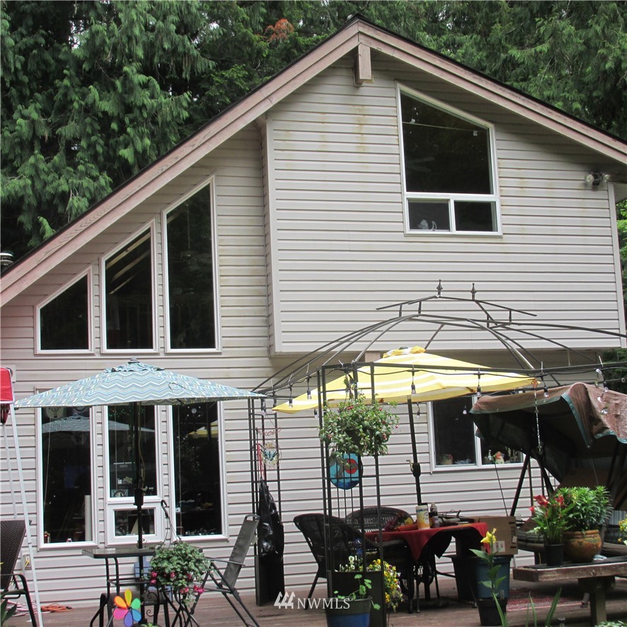 22002 Pinnacle Road Glacier, WA 98244 - Photo 1 of 17 Gallery Image 1
