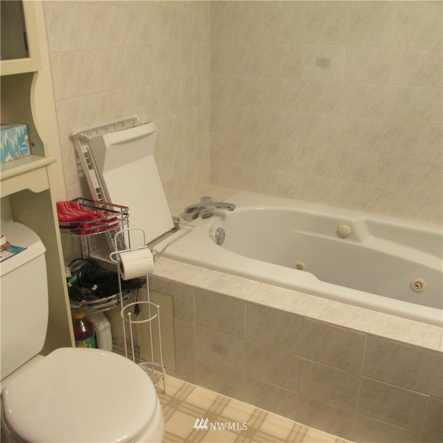 22002 Pinnacle Road Glacier, WA 98244 - Photo 12 of 17 Gallery Image 12