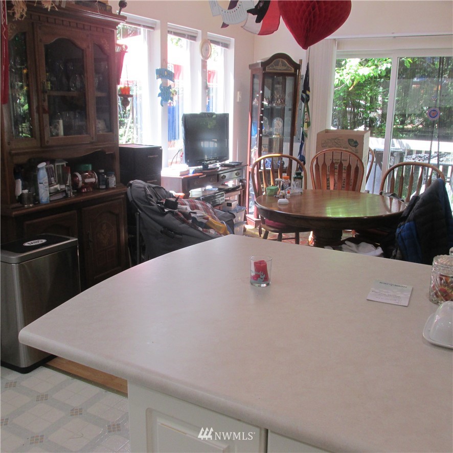 22002 Pinnacle Road Glacier, WA 98244 - Photo 6 of 17 Gallery Image 6