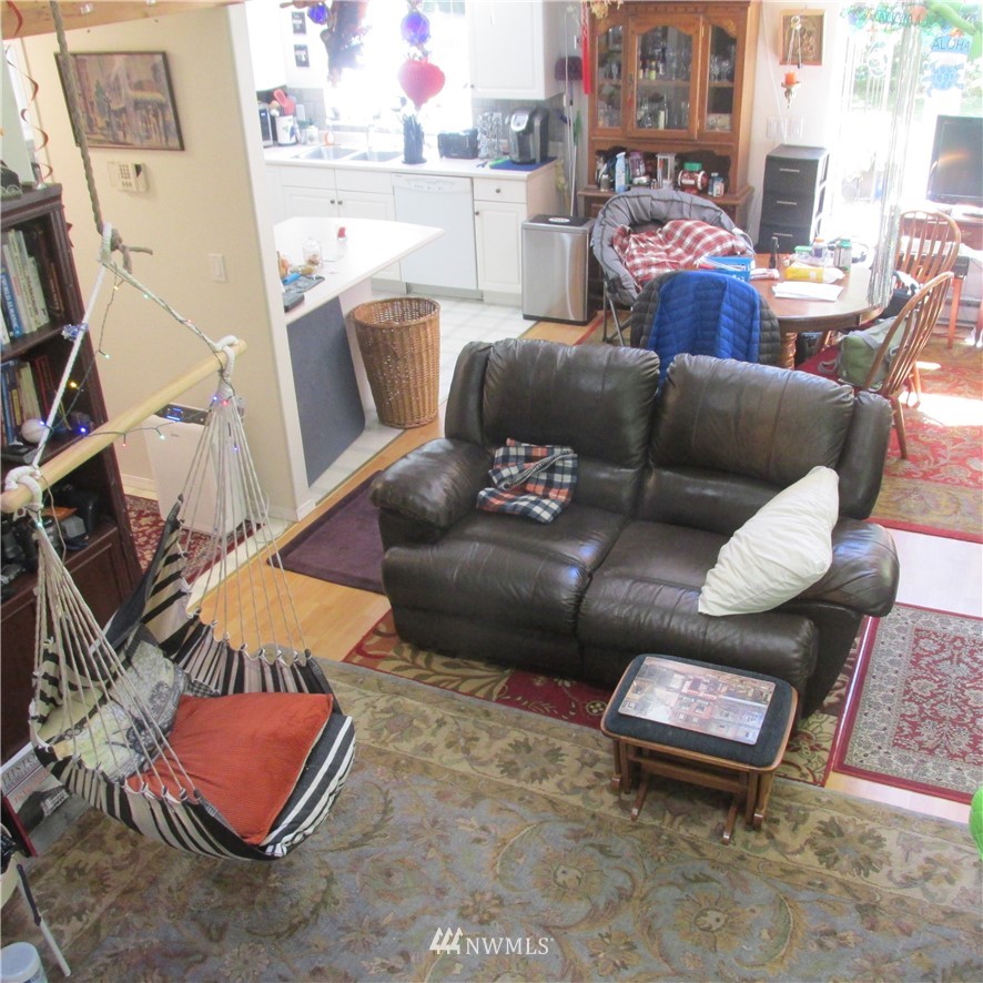22002 Pinnacle Road Glacier, WA 98244 - Photo 10 of 17 Gallery Image 10