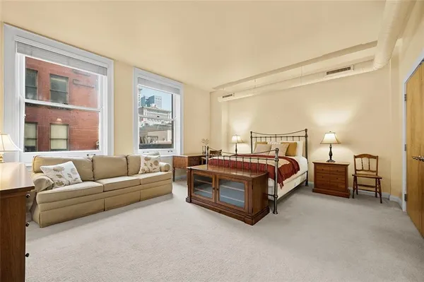 $2,650 | 306 Fourth Avenue, Unit 401, Pittsburgh, PA 15222