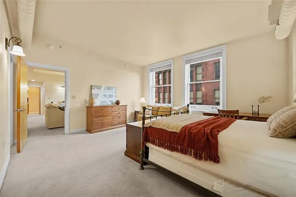 $2,650 | 306 Fourth Avenue, Unit 401, Pittsburgh, PA 15222