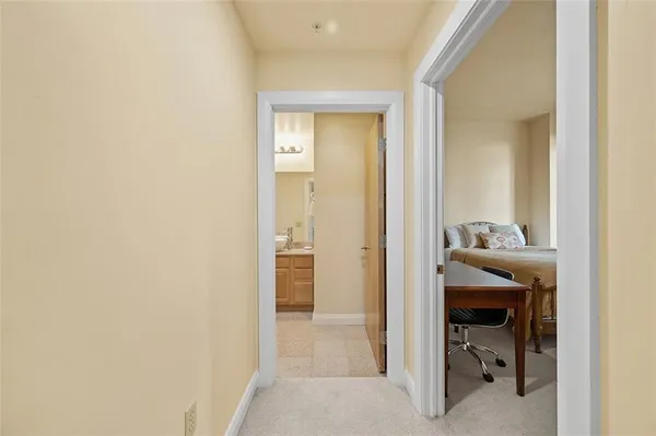 $2,650 | 306 Fourth Avenue, Unit 401, Pittsburgh, PA 15222