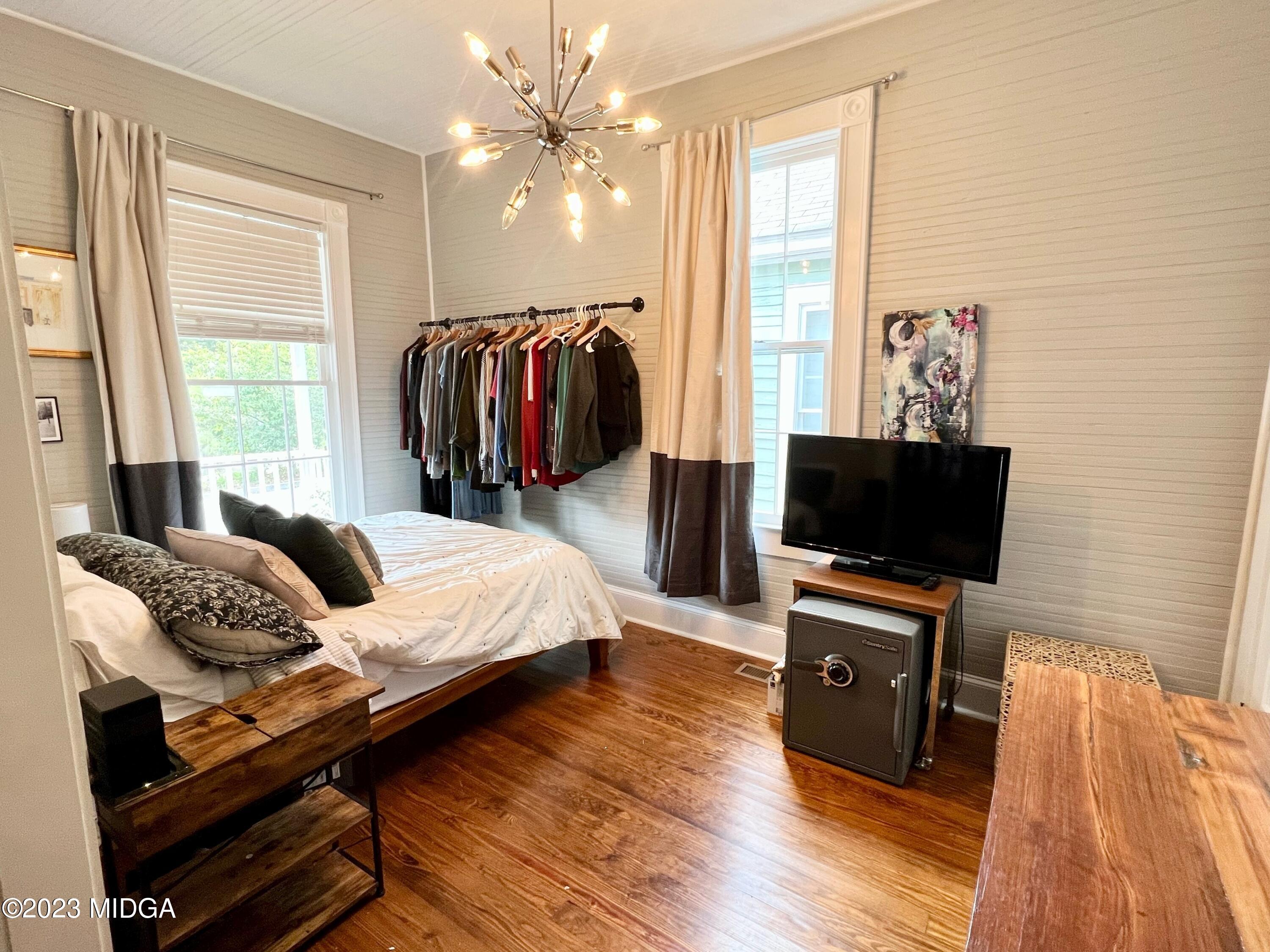 933 Ash Street Macon, GA 31201 - Photo 6 of 12 7