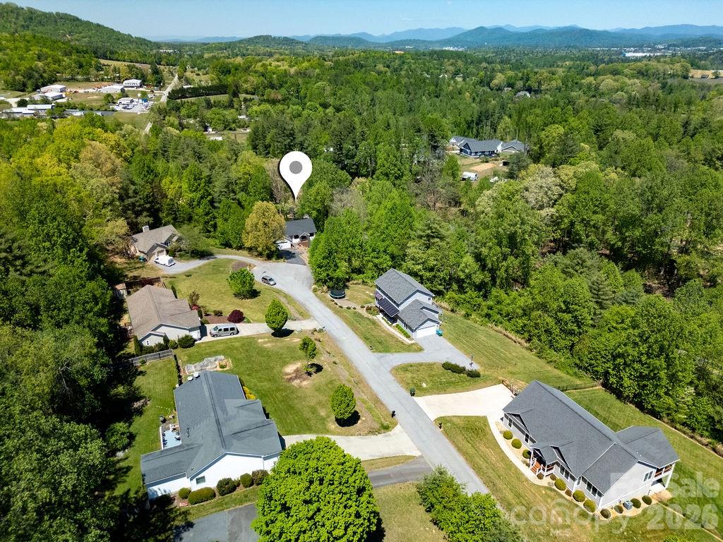 404 High Ridge Drive Mills River, NC 28759 - Photo 4 of 47