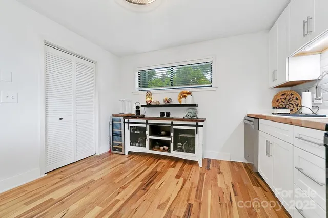 $424,950 | 216 Tinequa Drive, Brevard, NC 28712