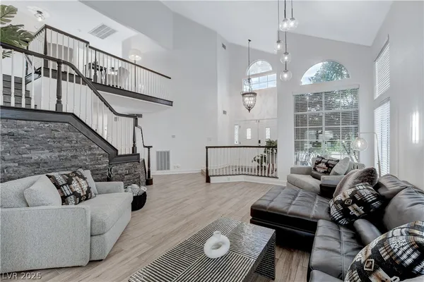 $4,900 | Undisclosed Address, Las Vegas, NV 89145