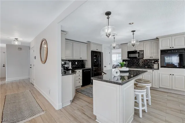 $5,950 | Undisclosed Address, Las Vegas, NV 89145