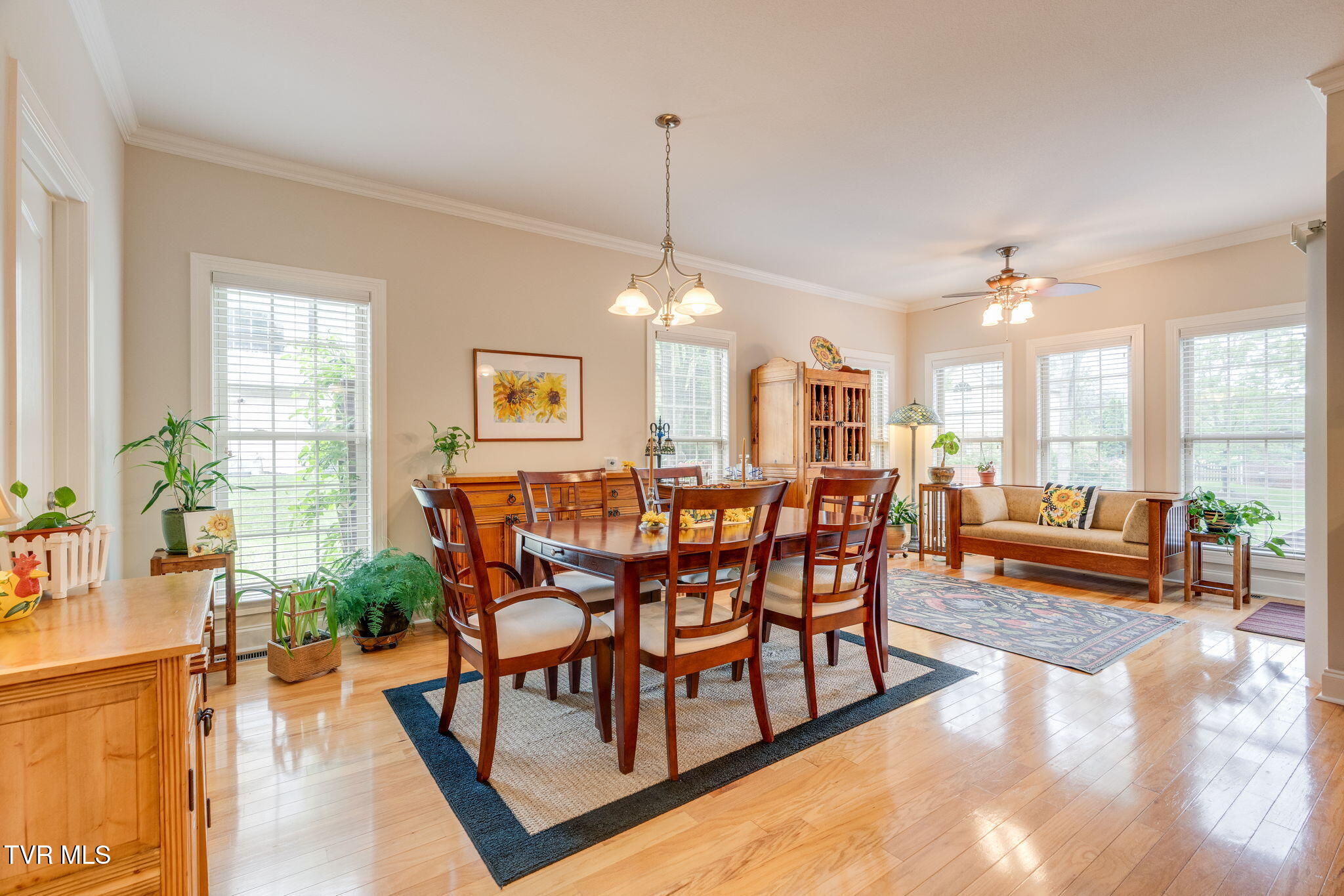 120 Reed Circle Johnson City, TN 37601 - Photo 13 of 40 013