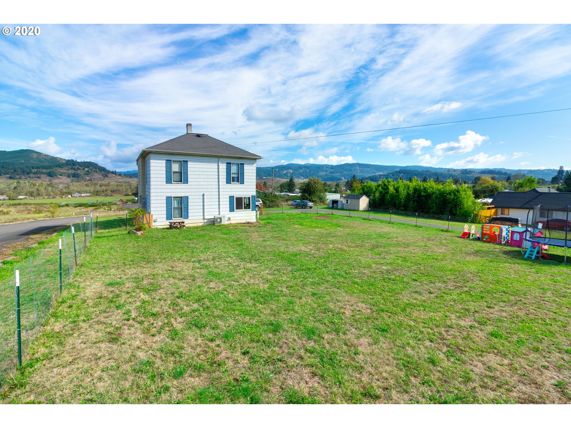 654 Williams Road Yoncalla, OR 97499 - Photo 12 of 30