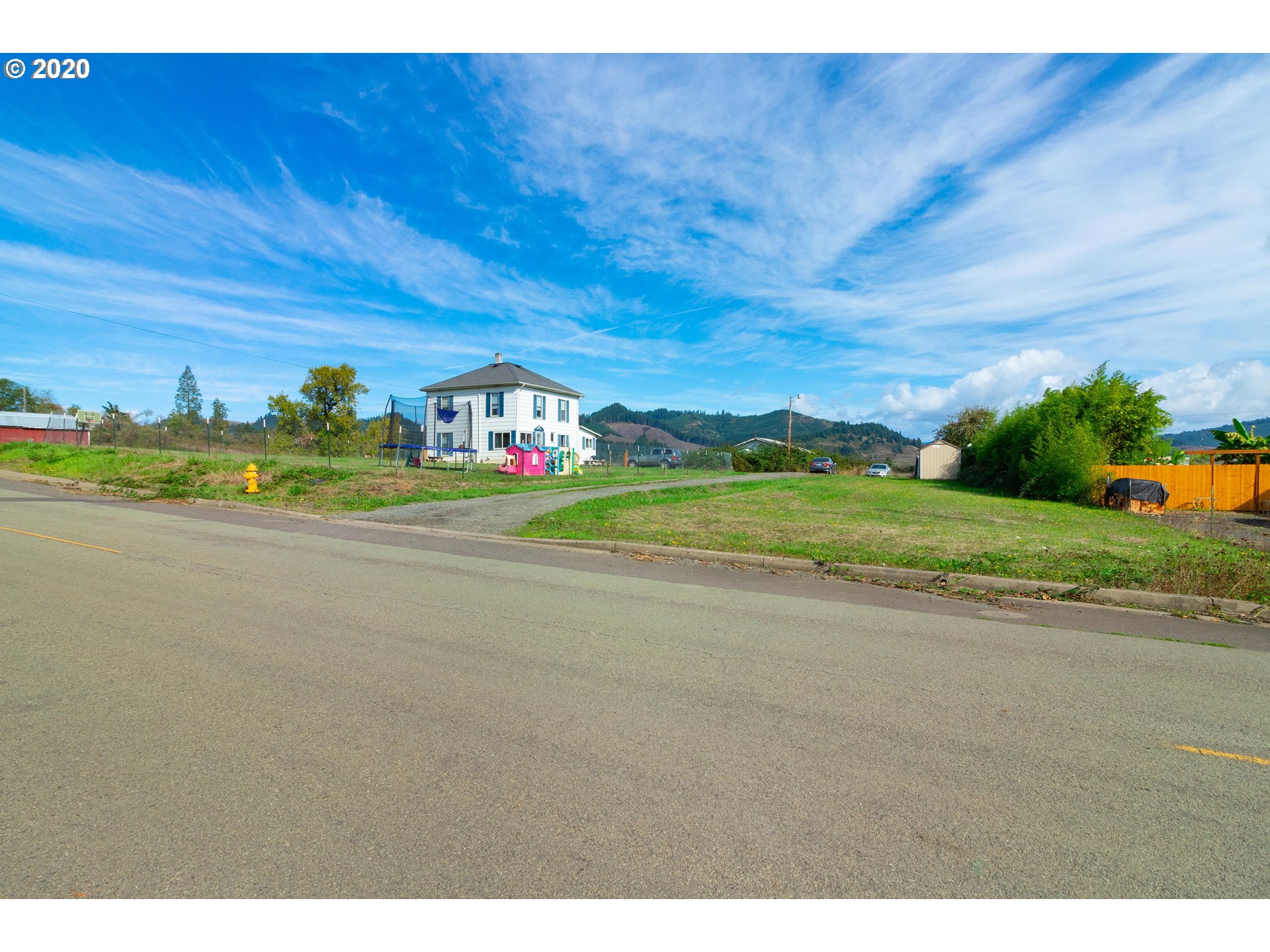 654 Williams Road Yoncalla, OR 97499 - Photo 26 of 30