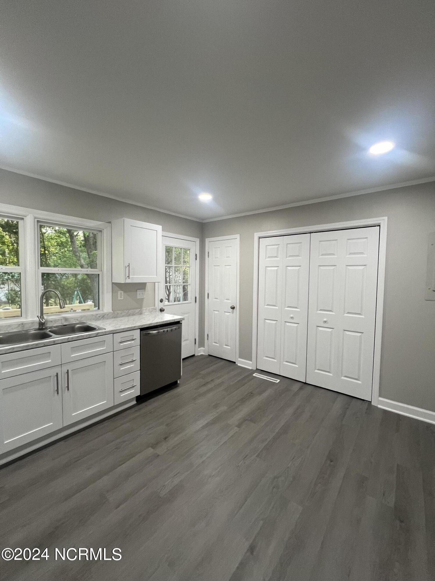 1606 Birch Street Rockingham, NC 28379 - Photo 11 of 18 IMG_5169