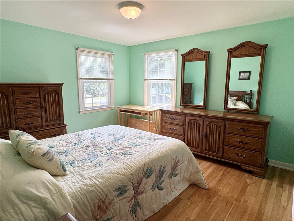 323 Old County Road Smithfield, RI 02917 - Photo 6 of 9