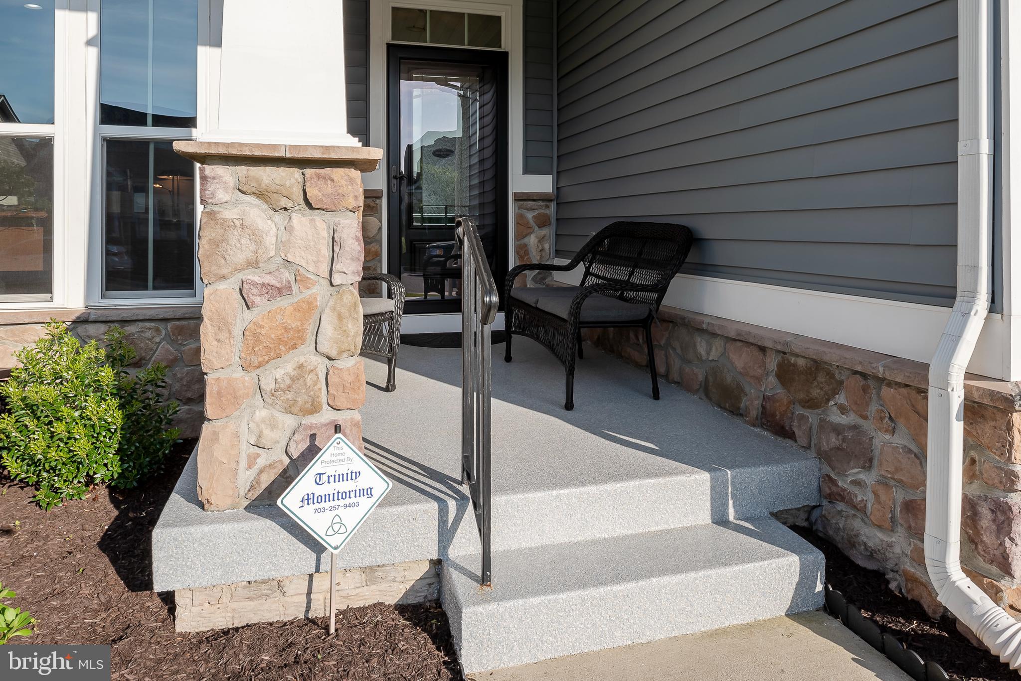 1393 Patuxent Ridge Road Odenton, MD 21113 - Photo 4 of 44 Front Porch