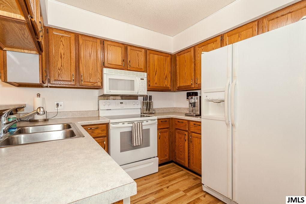 3034 Horton Road Jackson, MI 49203 - Photo 5 of 26 Photo 5