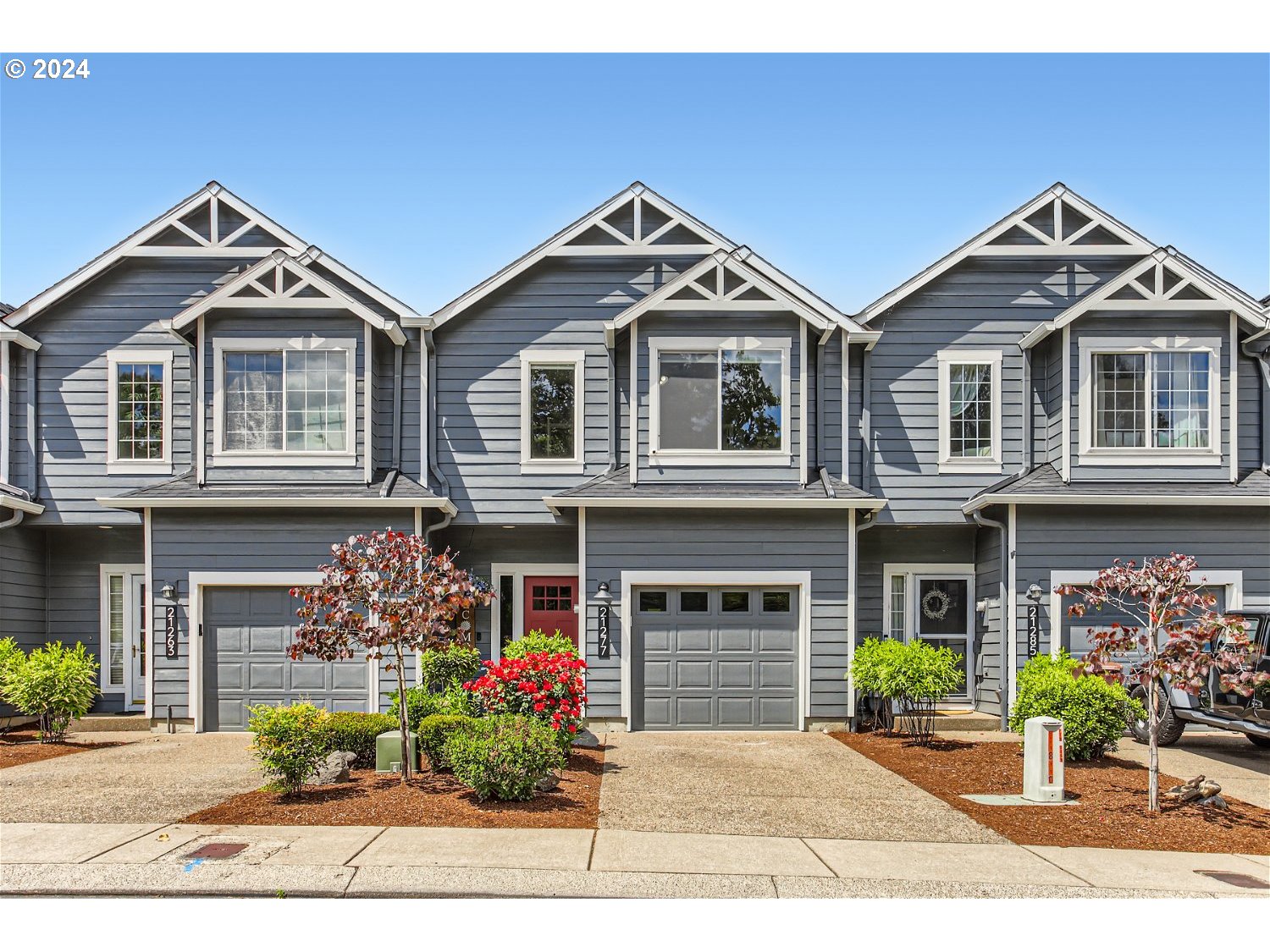 21277 Northeast Osburn Loop