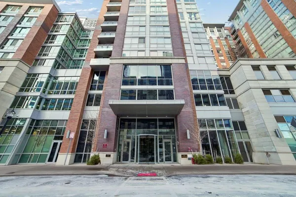 $2,990 | 201 Marin Boulevard, Unit 4050, Jersey City, NJ 07302