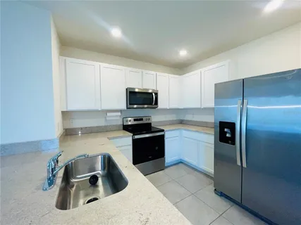 $330,000 | 17043 Oval Rum Drive, Wimauma, FL 33598