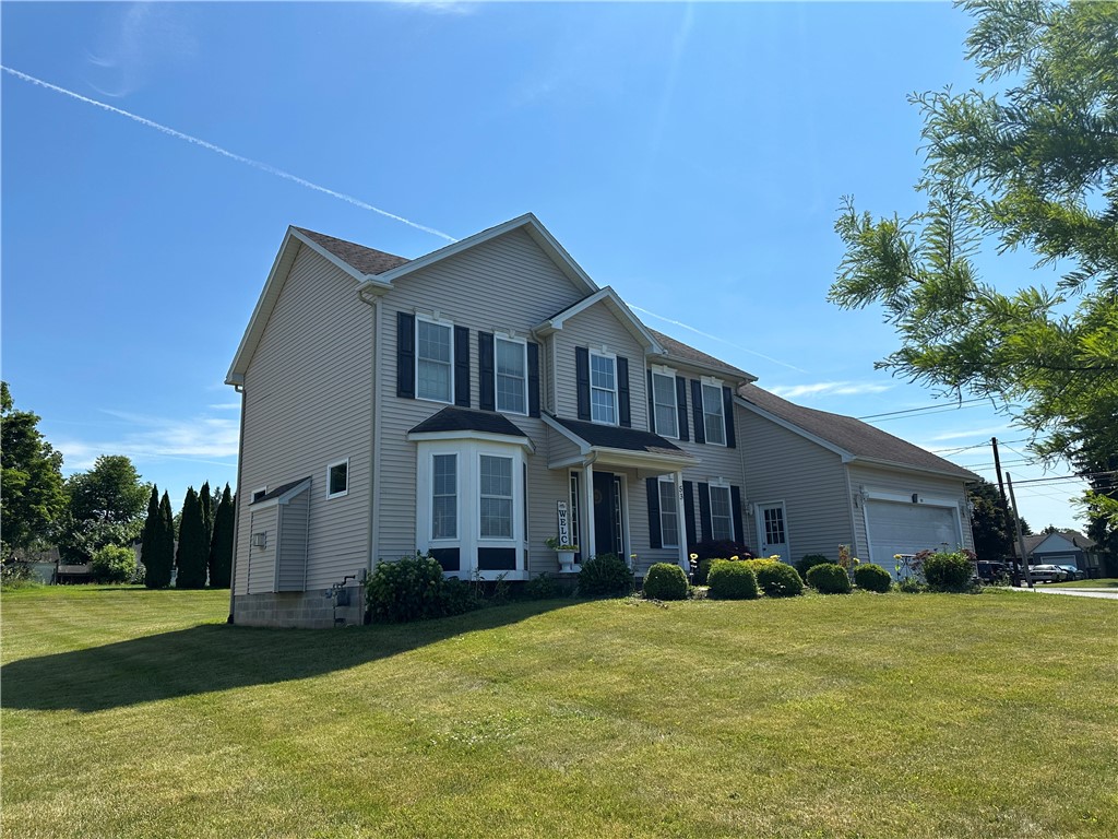 53 Northwind Wy. Ogden, NY 14624 - Photo 3 of 49