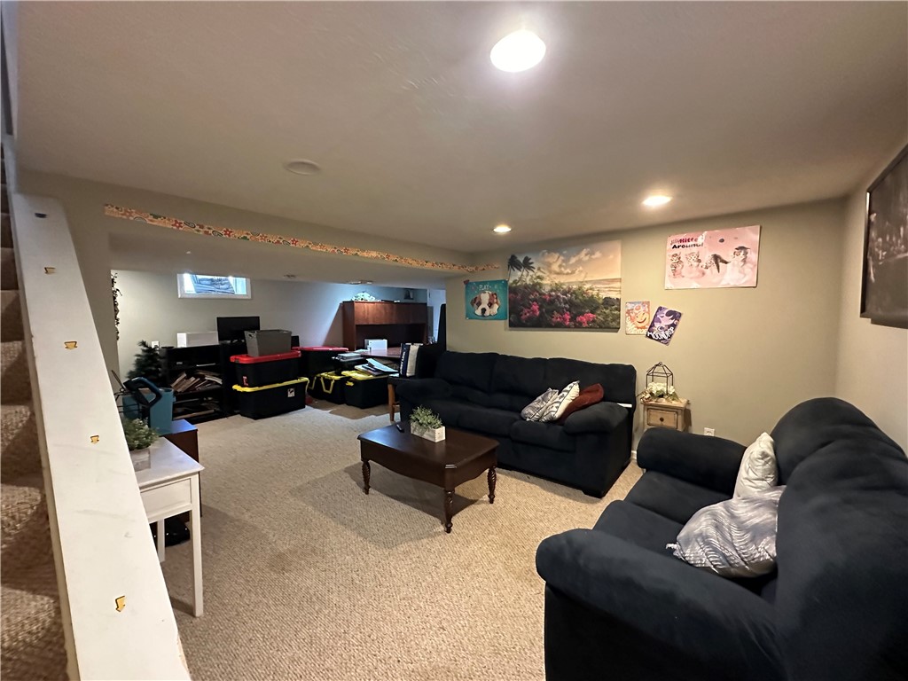 53 Northwind Wy. Ogden, NY 14624 - Photo 37 of 49