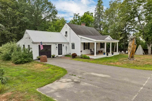 $684,500 | 21 Goodrich Road, Wolfeboro, NH 03894