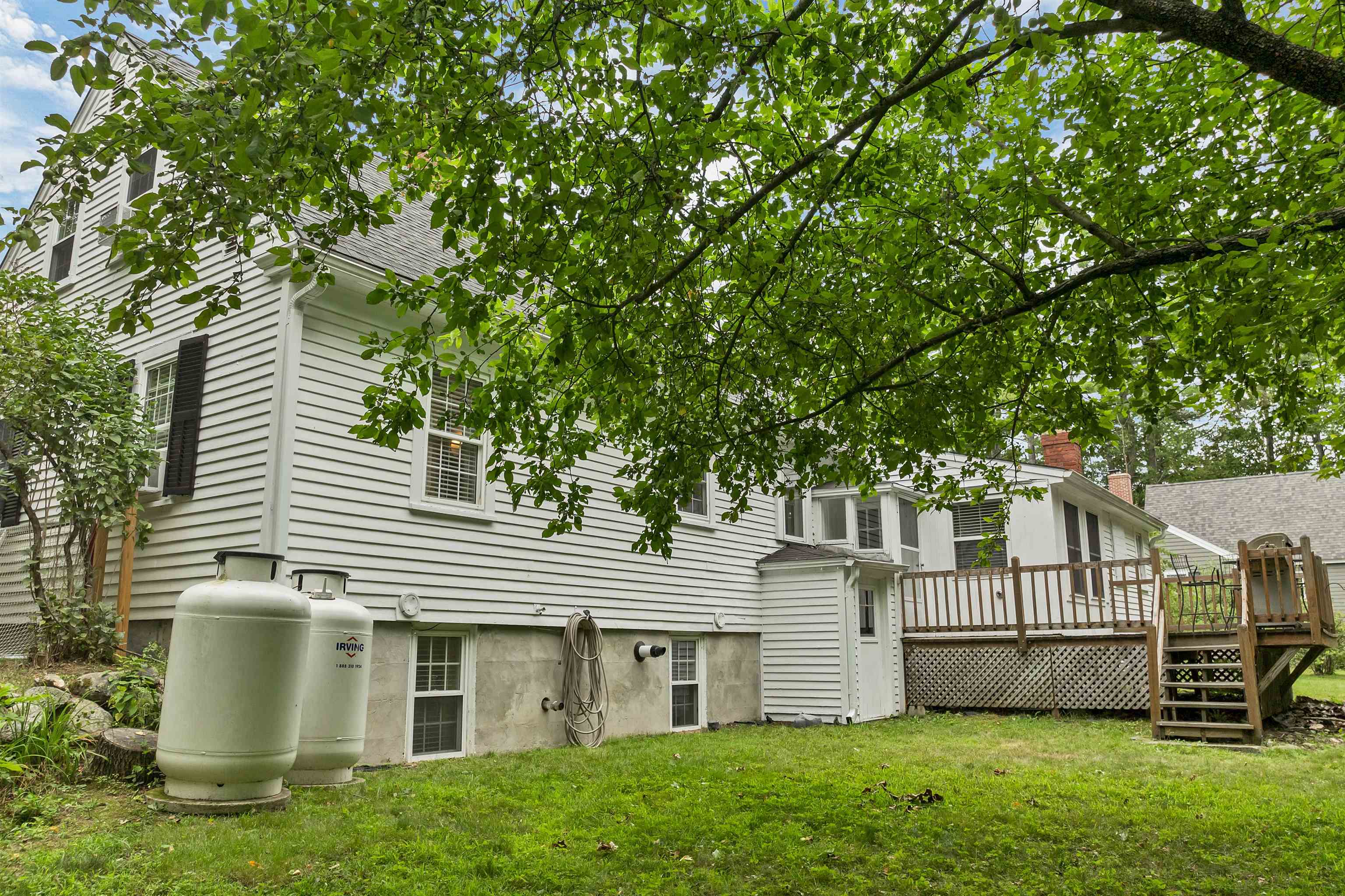 21 Goodrich Road Wolfeboro, NH 03894 - Photo 4 of 39