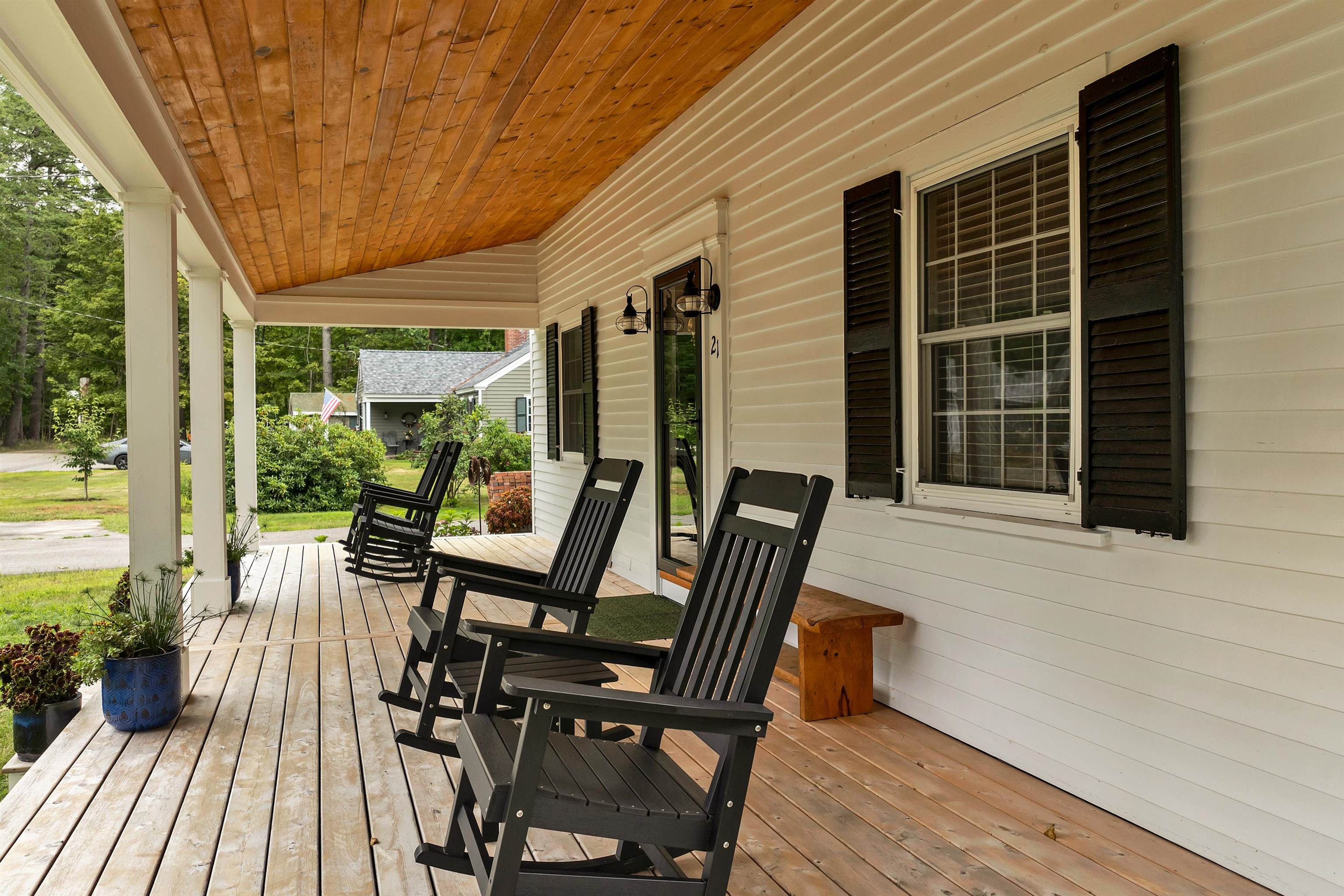 21 Goodrich Road Wolfeboro, NH 03894 - Photo 6 of 39