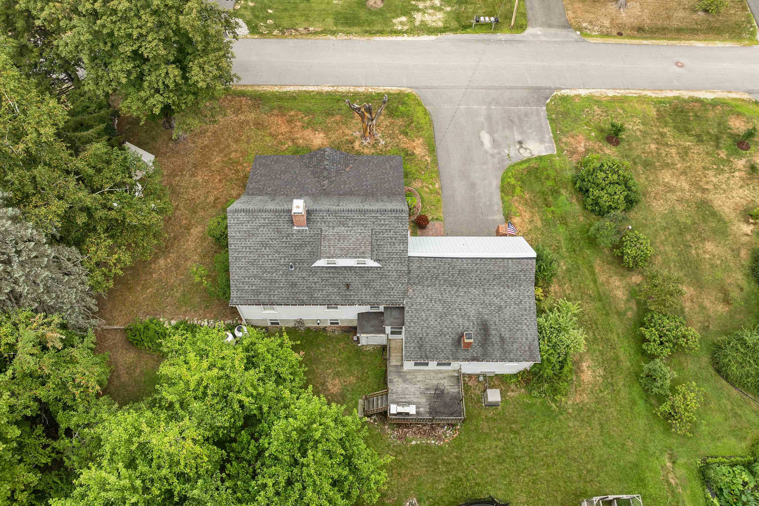 21 Goodrich Road Wolfeboro, NH 03894 - Photo 10 of 39