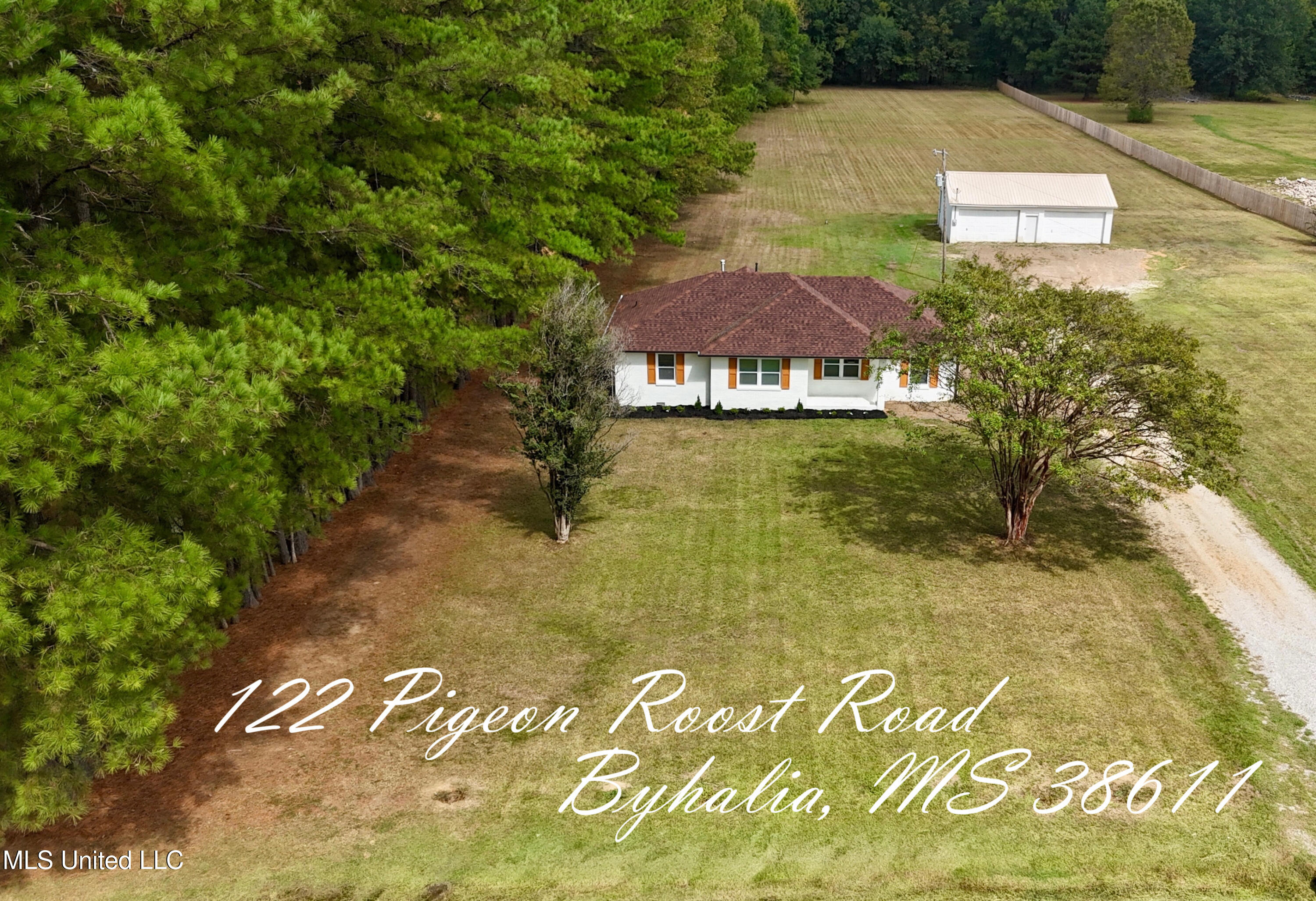 122 Pigeon Roost Road Byhalia, MS 38611 - Photo 1 of 30 Main Photo