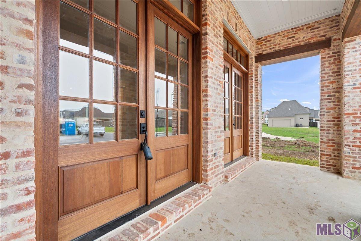 2741 Sugar Kettle Lane Baton Rouge, LA 70810 - Photo 2 of 9