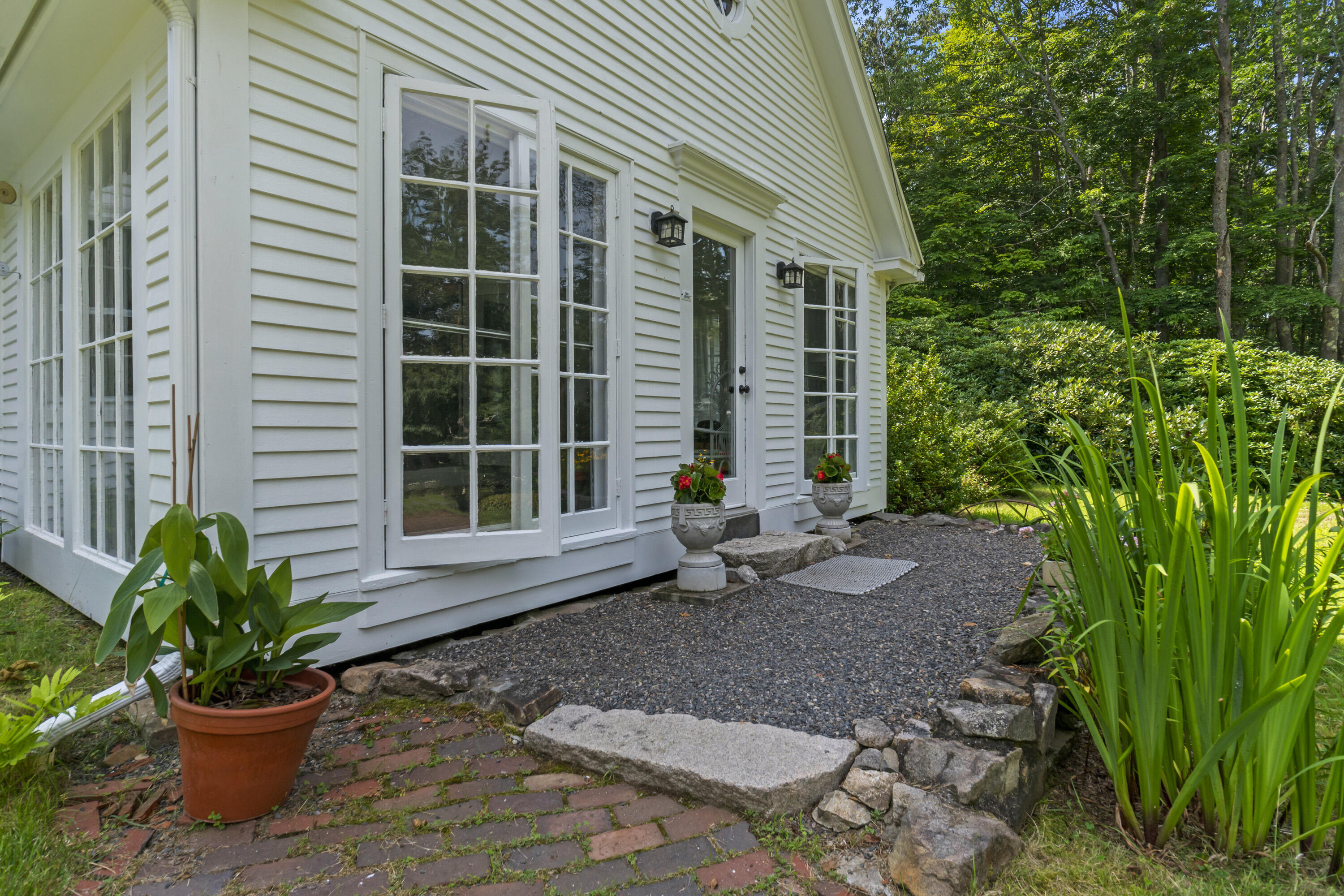 87 Cape Neddick Road York, ME 03909 - Photo 13 of 76 87 Cape Neddick Rd_106