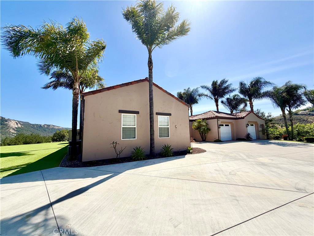 29165 Ridgeline Court Temecula, CA 92590 - Photo 3 of 59