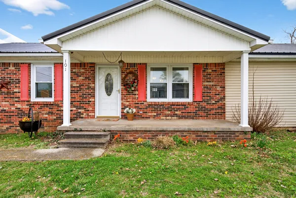 $219,900 | 101 Deborah Street, Elkton, KY 42220